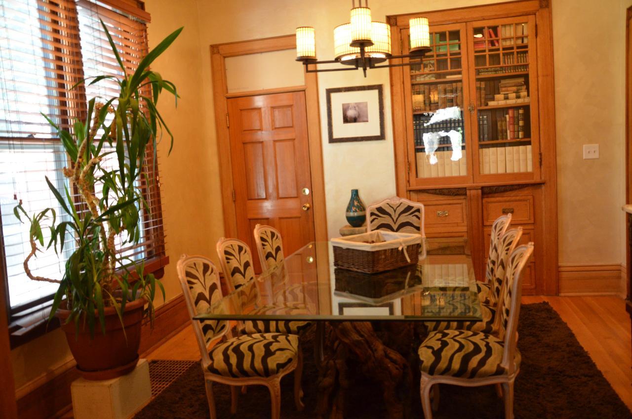 Off Broadway B & B DEN Exterior foto